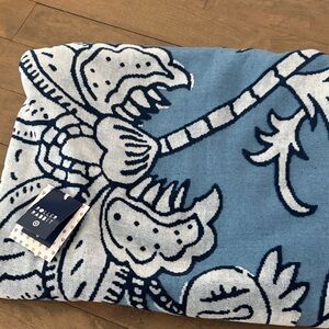 Roller Rabbit x Target Beach Towel floral vines NWT